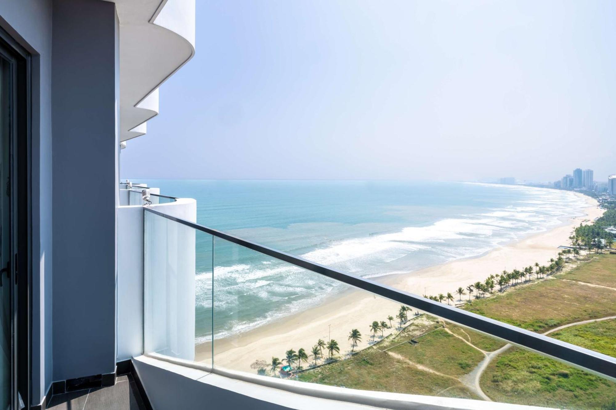 Hilton Garden Inn Da Nang Exterior foto